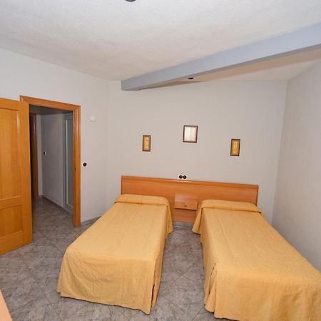 Hostal Virginia 파바레타 외부 사진