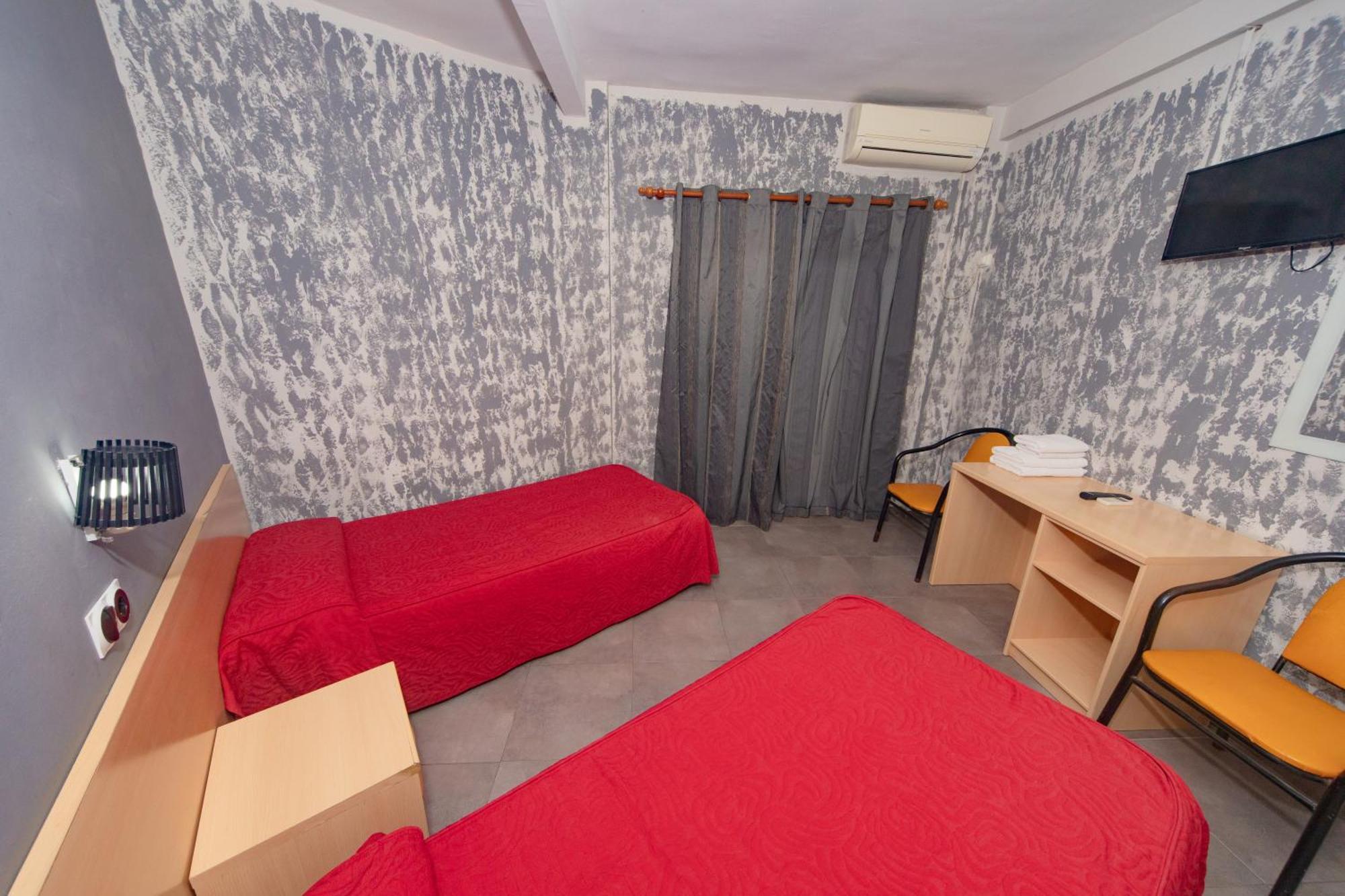 Hostal Virginia 파바레타 외부 사진
